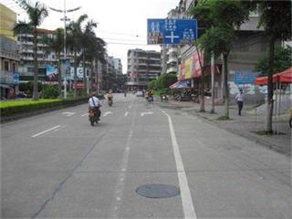 道路井蓋,長沙市道路設施工井蓋,長沙井蓋批發(fā),長沙植草格,鑄鐵井蓋,不銹鋼井蓋,纖維井蓋,長沙道路井蓋